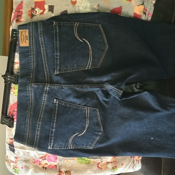 Levi's Pull On Skinny Jeans - Picture 2 of 3